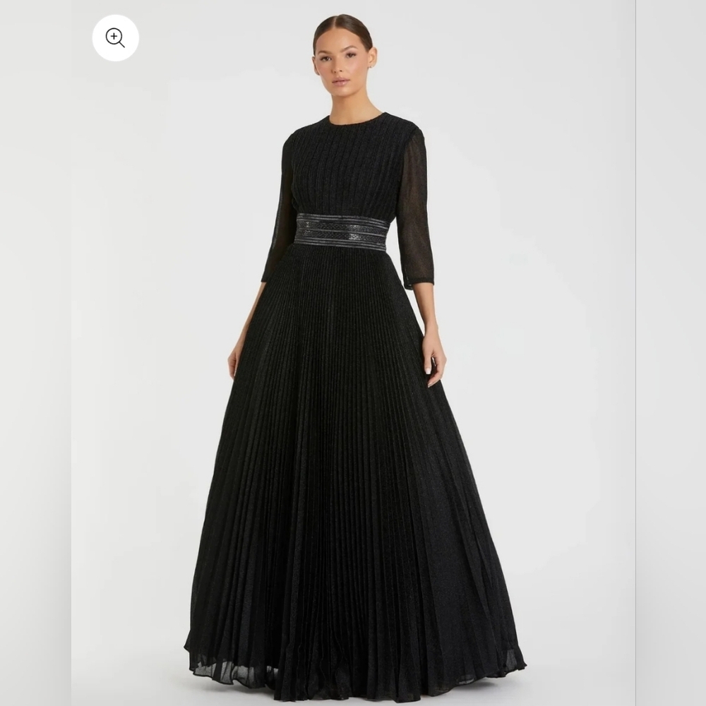 Black Shimmering Pleated A-Line 3/4 Sleeve GownRegular price$498 USD